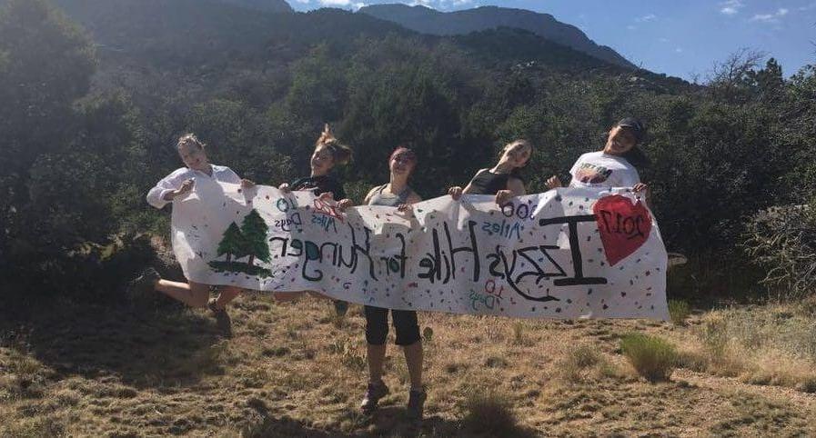 Izabel Thomas '18 Hikes 50 Miles to Raise Money for Local Food Pantry